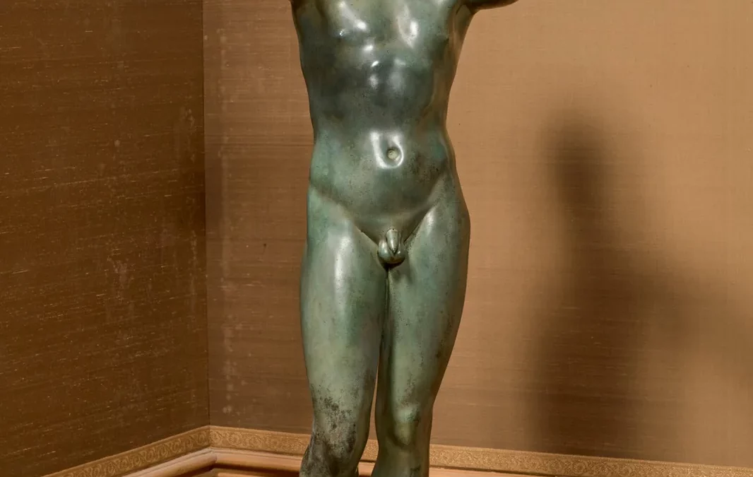Statue d’Éphèbe en prière ou statue d’Orant